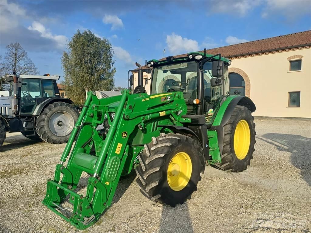 John Deere 6110 R トラクター