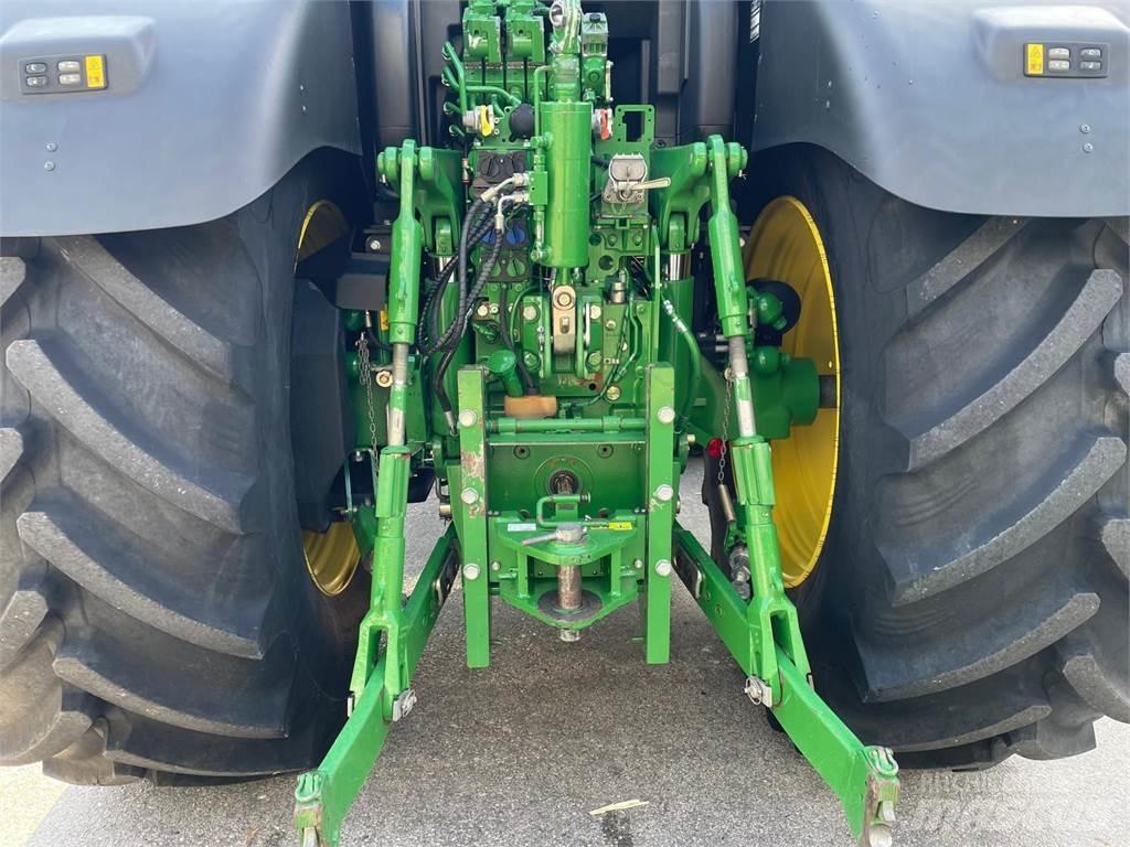 John Deere 6175 R トラクター
