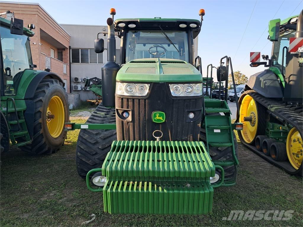 John Deere 8360 RT トラクター
