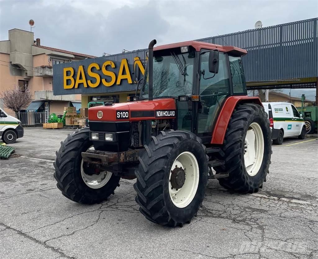 New Holland S 100 トラクター