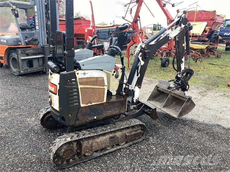 Bobcat E 10 ミニ油圧ショベル 7t以下（ミニユンボ・ミニディガー）
