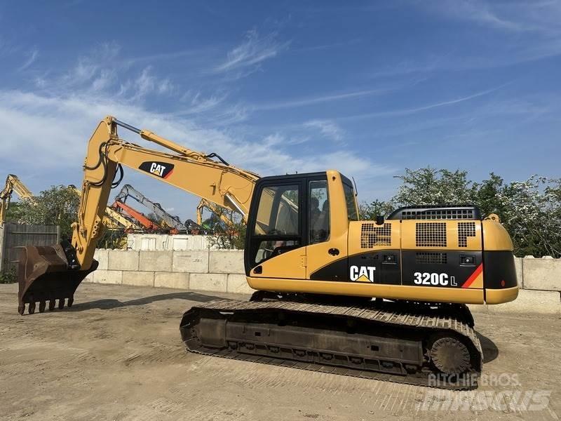 CAT 320 大型油圧ショベル12t以上（パワーショベル・ユンボ）
