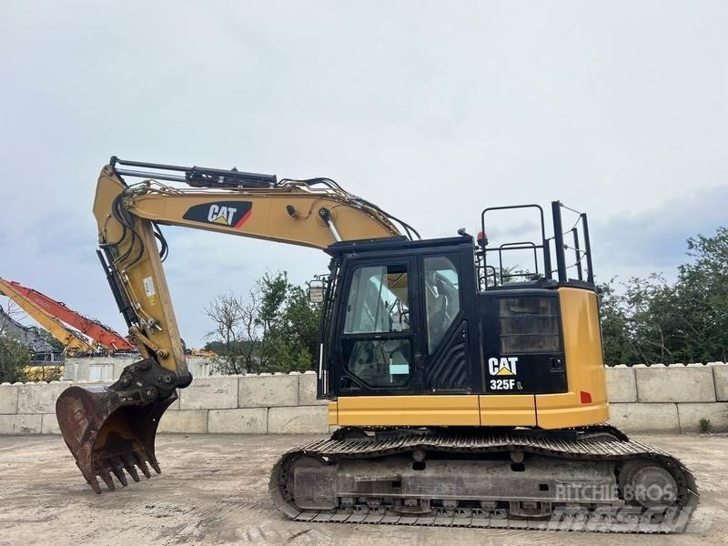 CAT 325FL 大型油圧ショベル12t以上（パワーショベル・ユンボ）