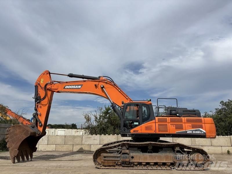 Doosan DX530LC-7 大型油圧ショベル12t以上（パワーショベル・ユンボ）