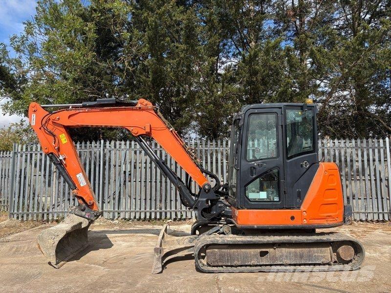 Hitachi ZX65 中型油圧ショベル 7ｔ-12ｔ（ユンボ・パワーショベル・バックホー）