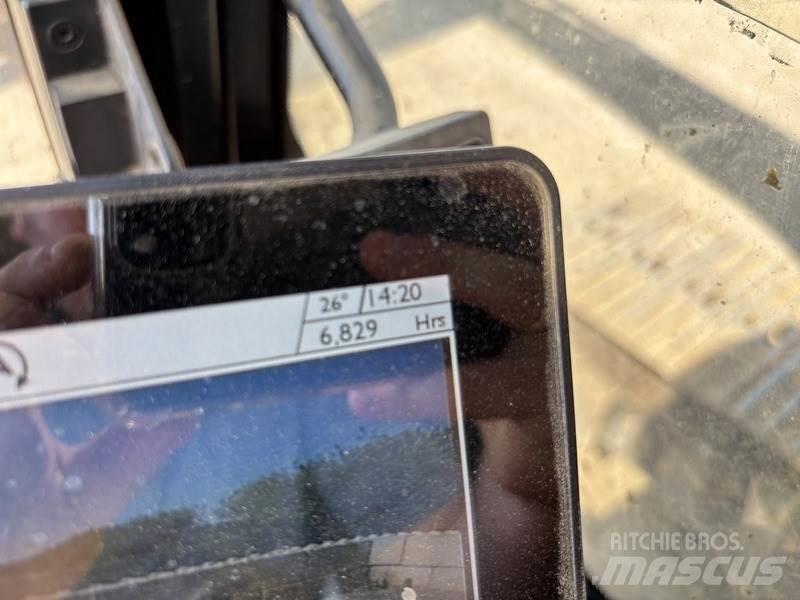 JCB 220X L 4F 大型油圧ショベル12t以上（パワーショベル・ユンボ）