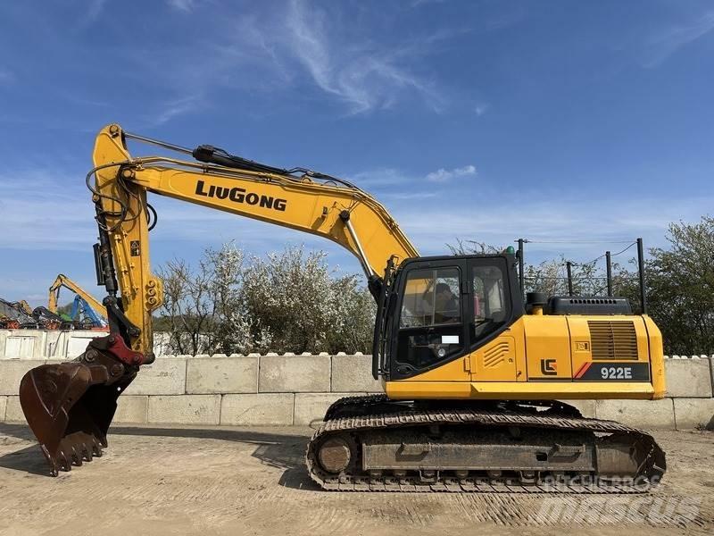 LiuGong CLG922 大型油圧ショベル12t以上（パワーショベル・ユンボ）