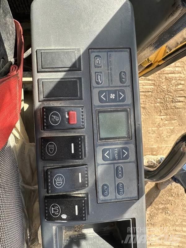 LiuGong CLG922 大型油圧ショベル12t以上（パワーショベル・ユンボ）