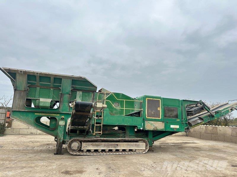 McCloskey J50 クラッシャー固定式