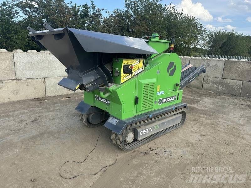Terex BISON 35 クラッシャー固定式