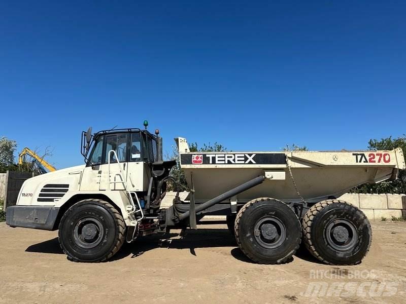 Terex TA270 アーティキュレート式ダンプトラック