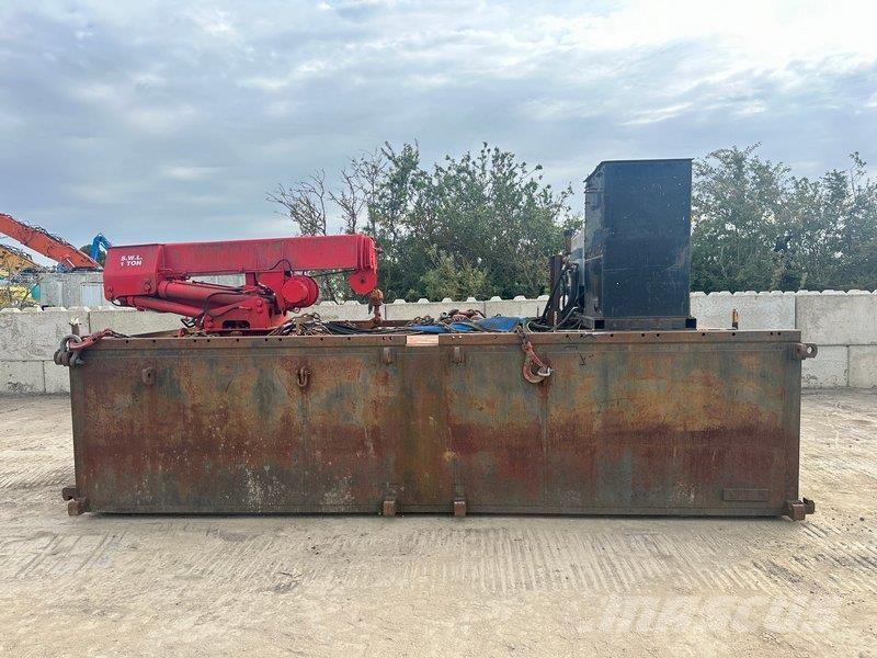 TMC Grove M977 その他昇降機・クレーン