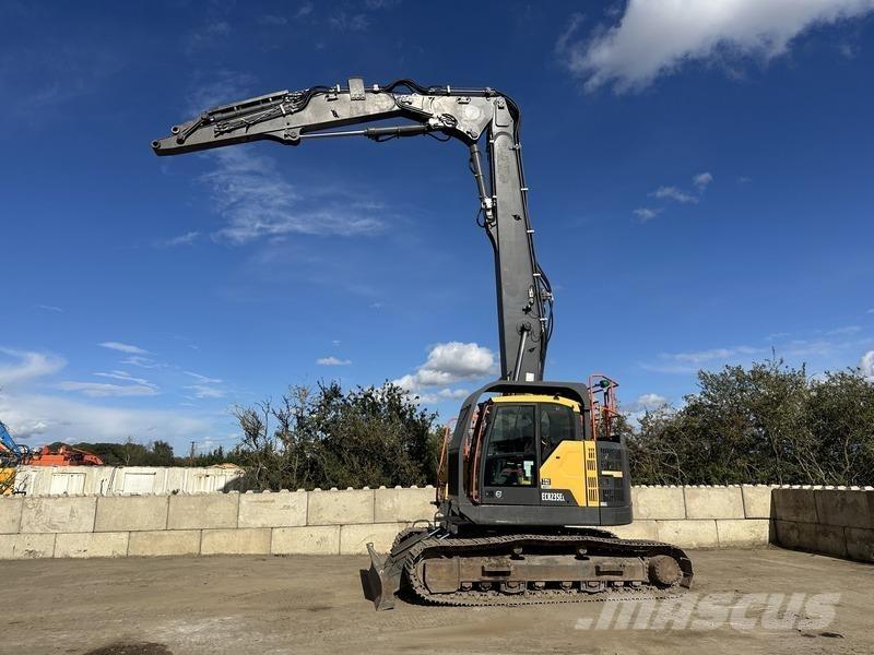 Volvo ECR235E HRD 解体油圧ショベル