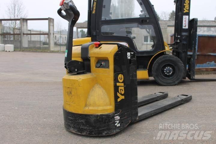 Yale MP20AC ローリフト