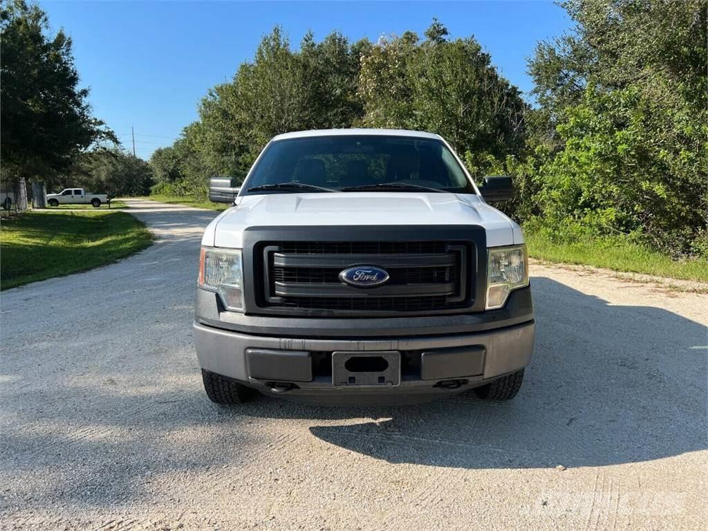 Ford F-150 ピックアップ／ドロップサイド