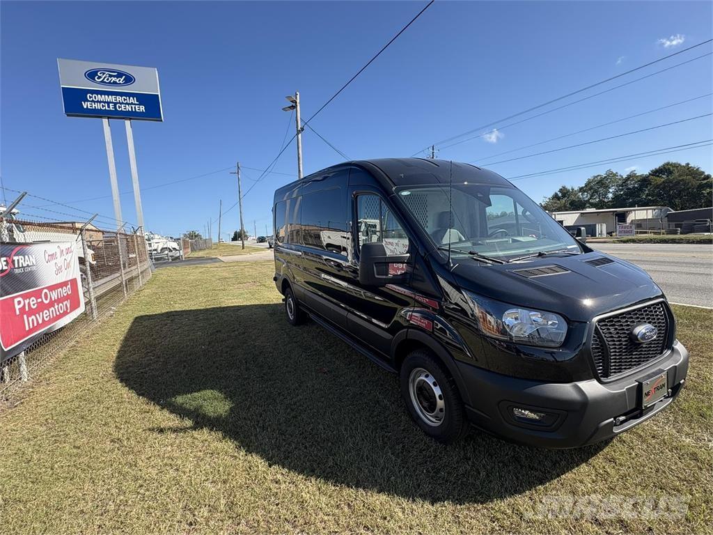 FRD 250 TRANS ボックスボディー、ウイング、箱車