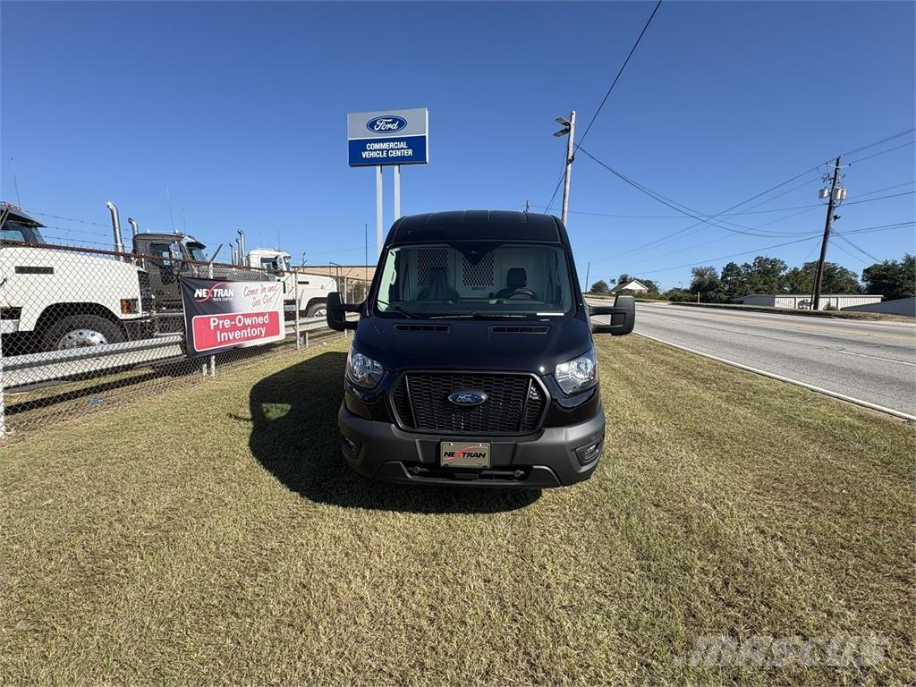 FRD 250 TRANS ボックスボディー、ウイング、箱車