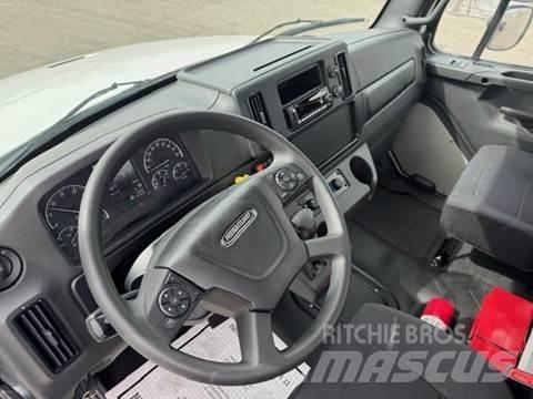 Freightliner M2 106 中古トラクターヘッド | トレーラーヘッド