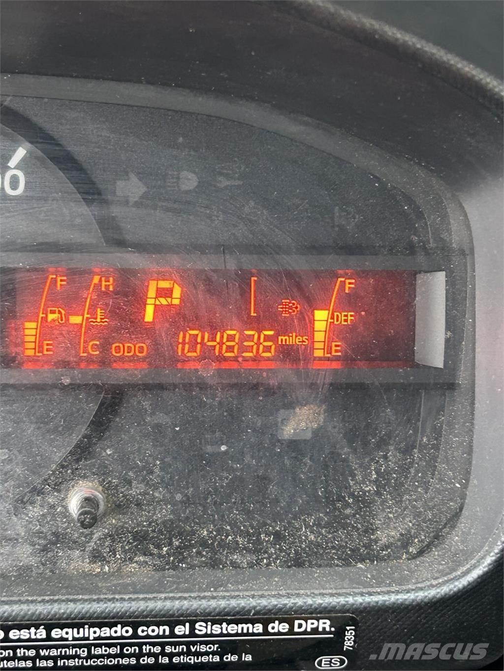 Hino 195 ボックスボディー、ウイング、箱車