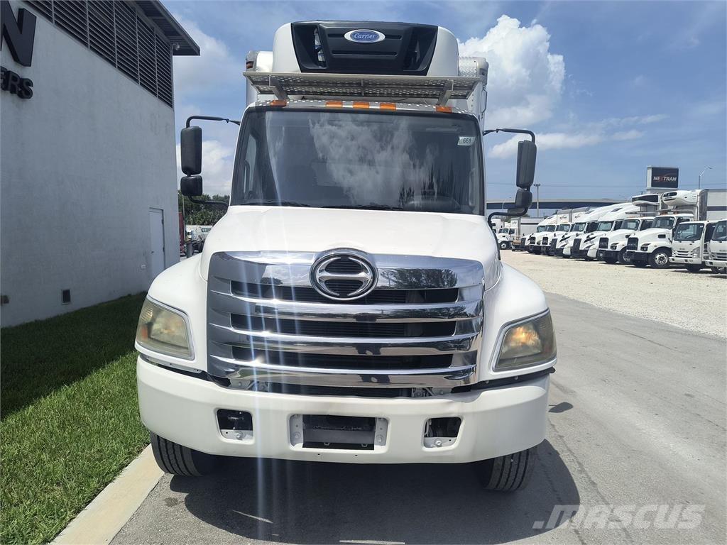 Hino 268 ボックスボディー、ウイング、箱車