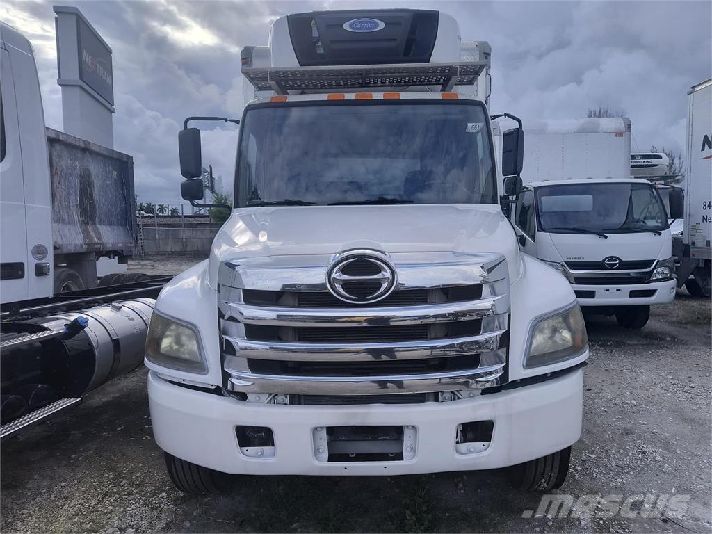 Hino 268 ボックスボディー、ウイング、箱車