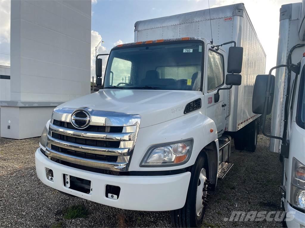 Hino 268A ボックスボディー、ウイング、箱車