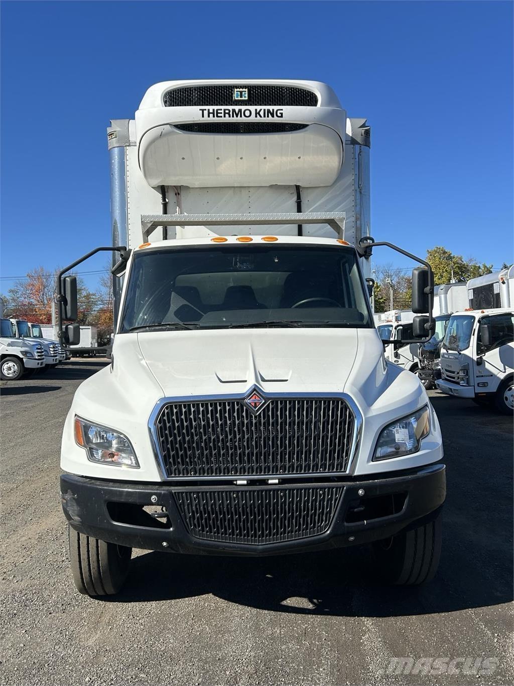 International MV607 ボックスボディー、ウイング、箱車