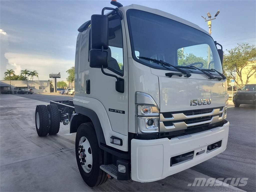 Isuzu FTR-MT1G1 キャブ付きシャーシ