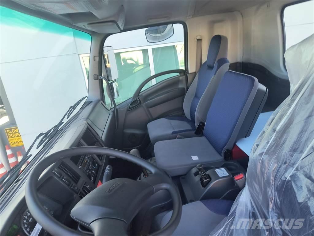 Isuzu FTR-MT1G1 キャブ付きシャーシ