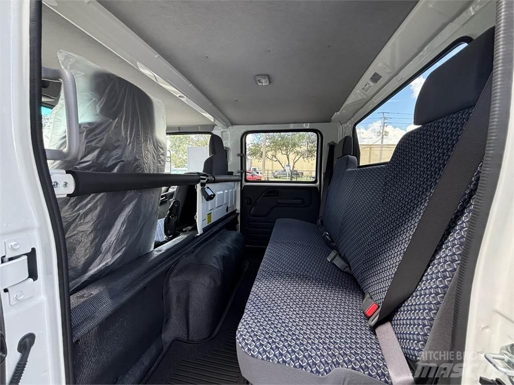 Isuzu NPR-1G404 キャブ付きシャーシ