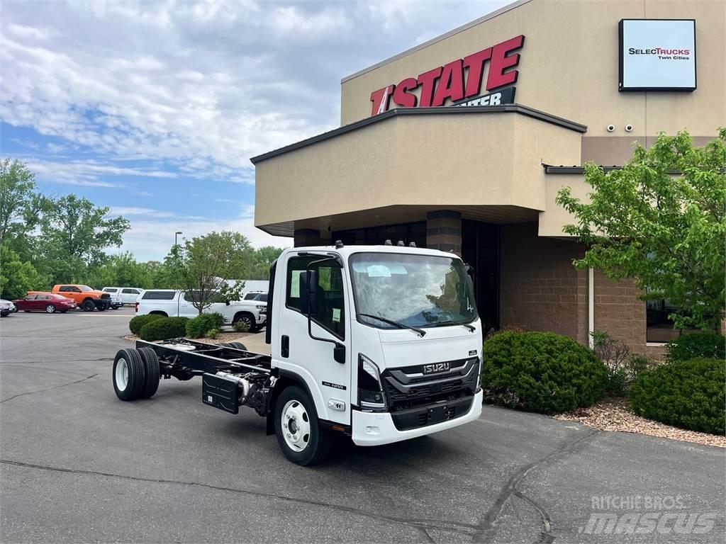 Isuzu NRR キャブ付きシャーシ