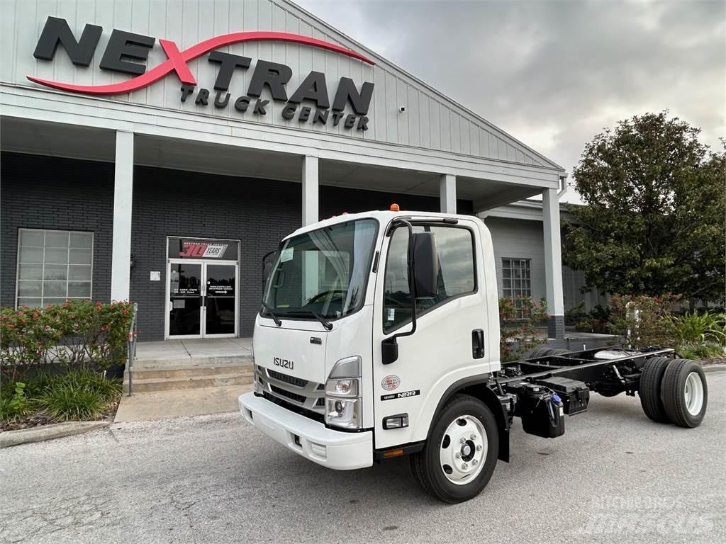 Isuzu NRR-3U454 キャブ付きシャーシ