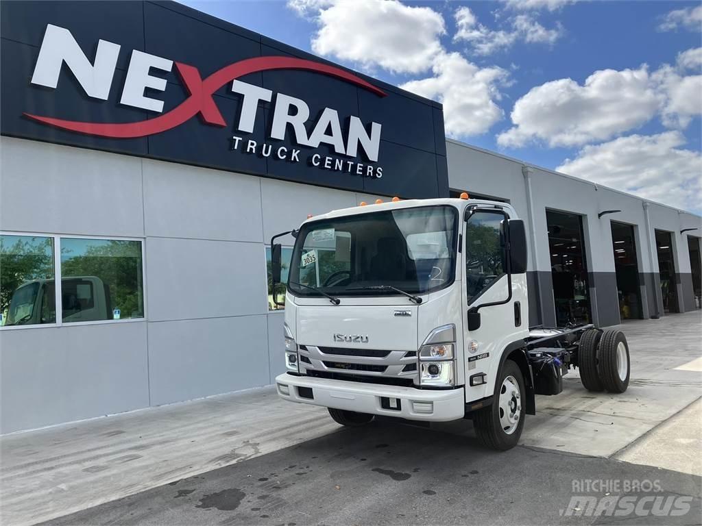 Isuzu NRR-3U454 キャブ付きシャーシ