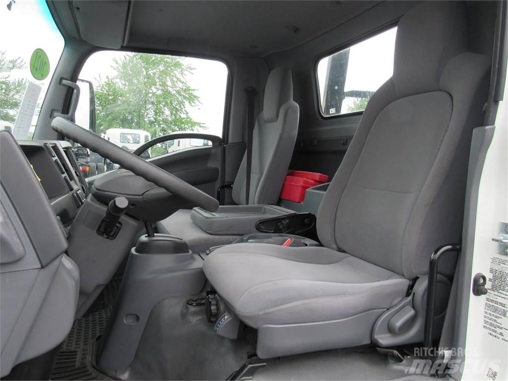 Isuzu NRR Diesel キャブ付きシャーシ