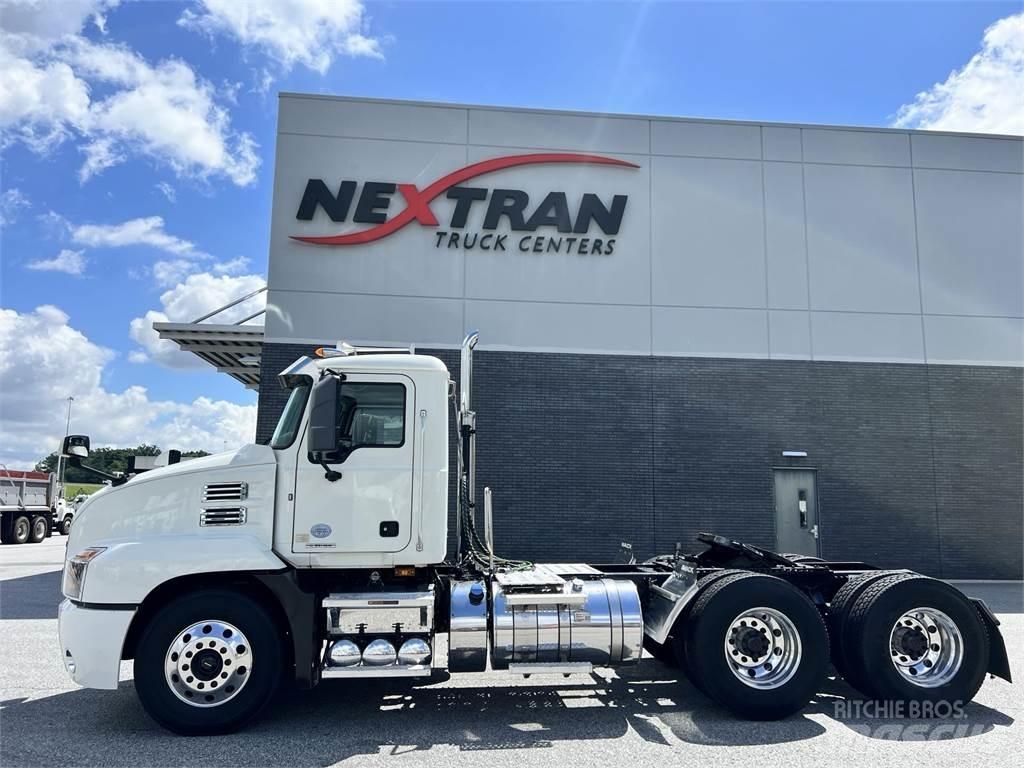 Mack AN64T 中古トラクターヘッド | トレーラーヘッド