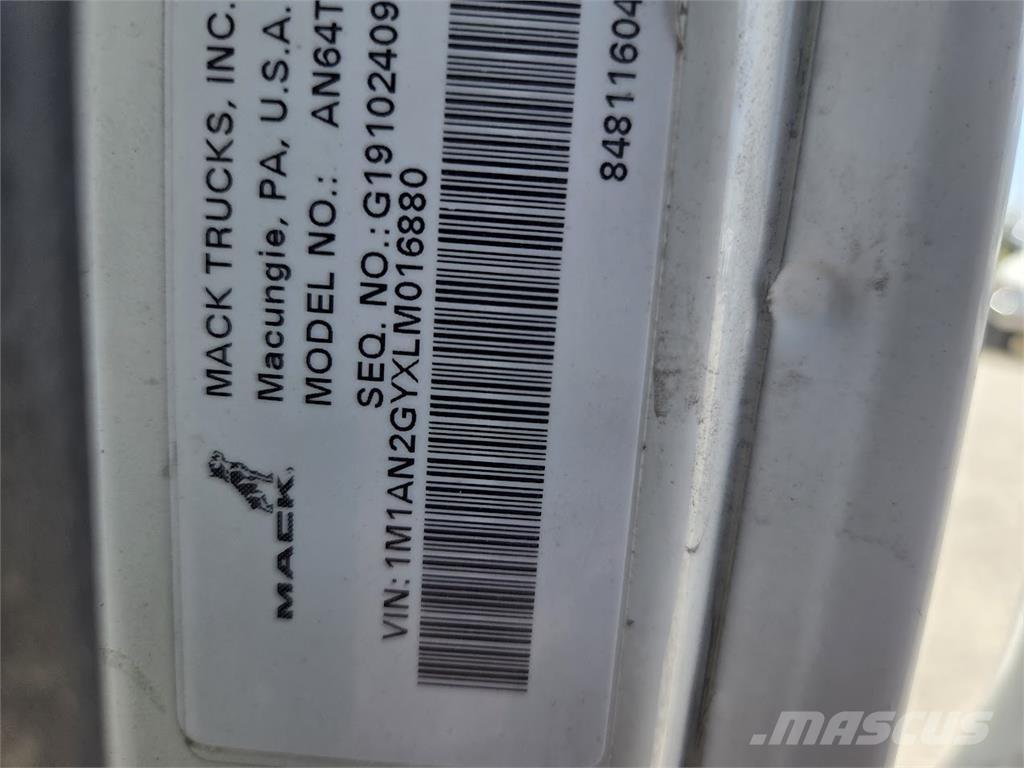 Mack AN64T 中古トラクターヘッド | トレーラーヘッド
