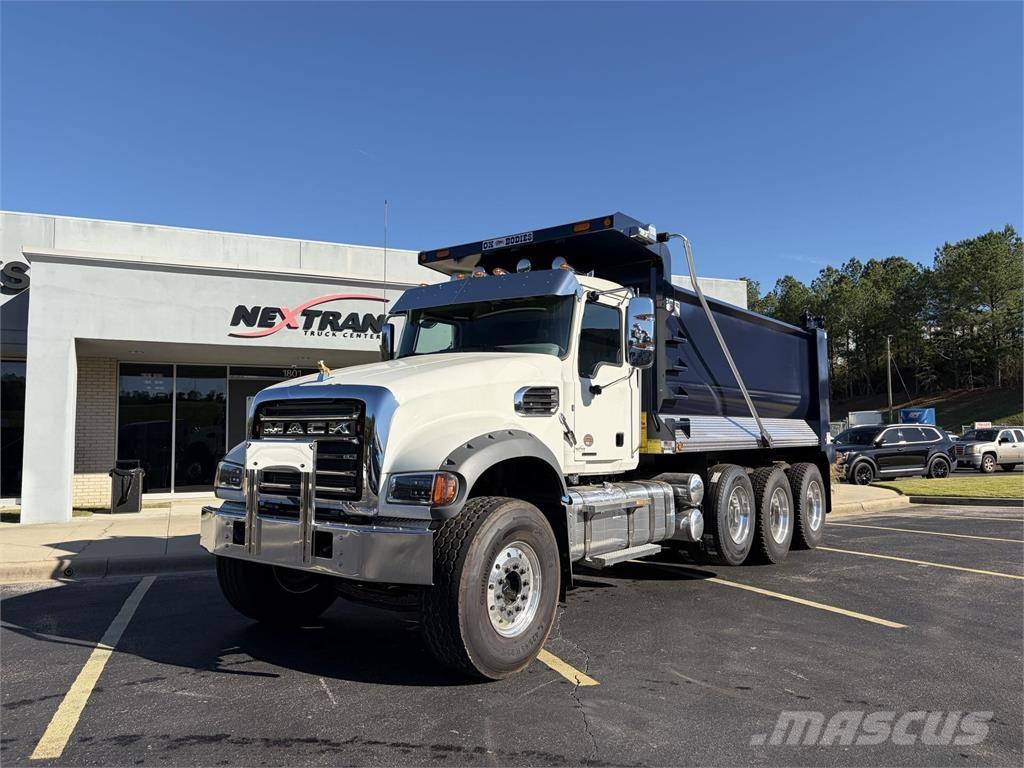 Mack GR64FR ダンプ