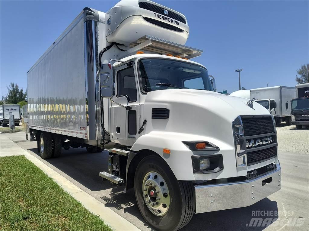 Mack MD6 42R 中古トラクターヘッド | トレーラーヘッド