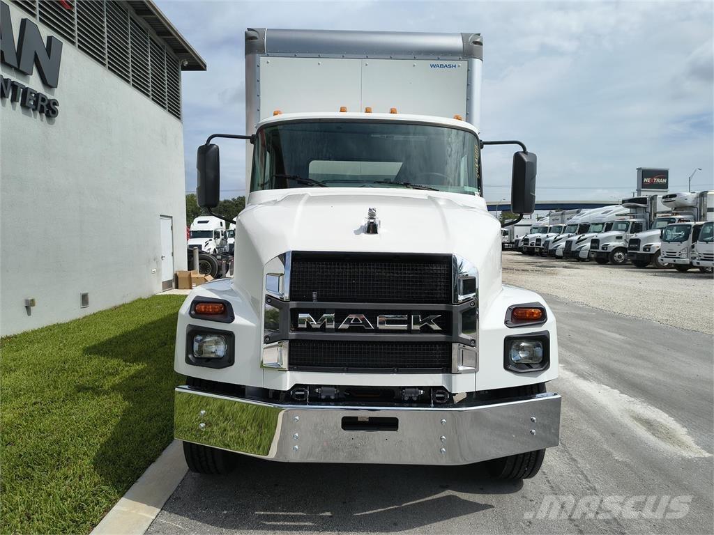 Mack MD6 42R ボックスボディー、ウイング、箱車
