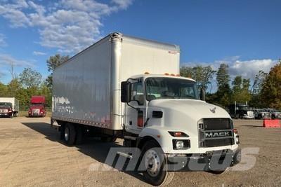 Mack MD642 ボックスボディー、ウイング、箱車