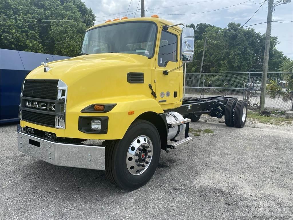 Mack MD7 42R 林業機械-その他