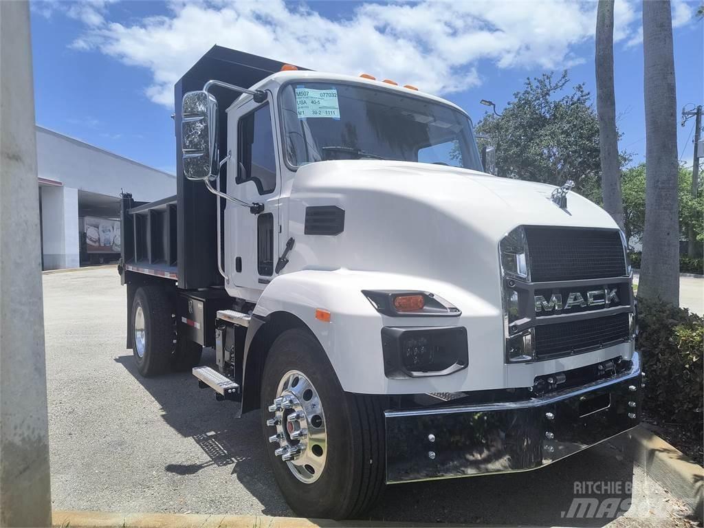 Mack MD7 42R ダンプ