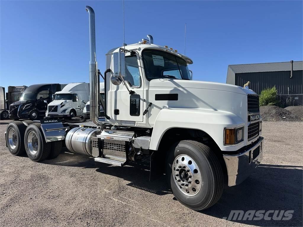 Mack PI64T 中古トラクターヘッド | トレーラーヘッド