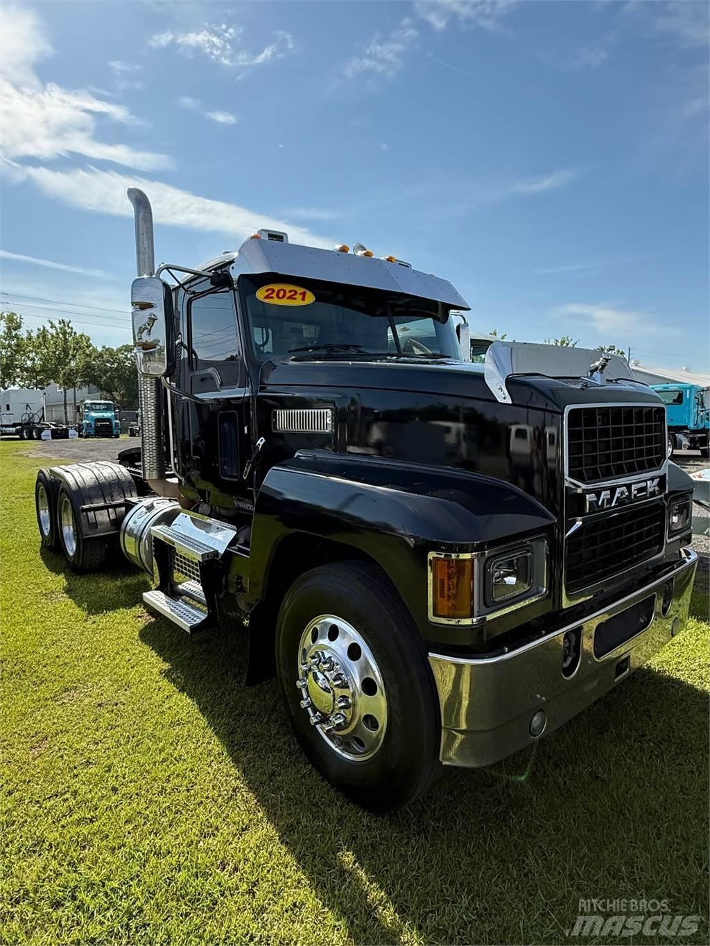 Mack PI64T 中古トラクターヘッド | トレーラーヘッド