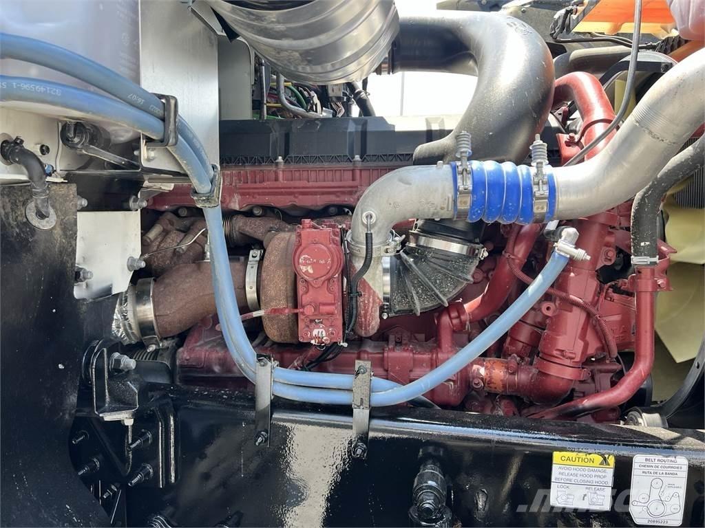 Mack PI64T 中古トラクターヘッド | トレーラーヘッド