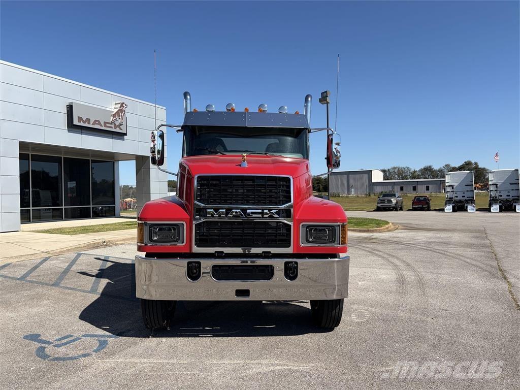 Mack PI64T 中古トラクターヘッド | トレーラーヘッド