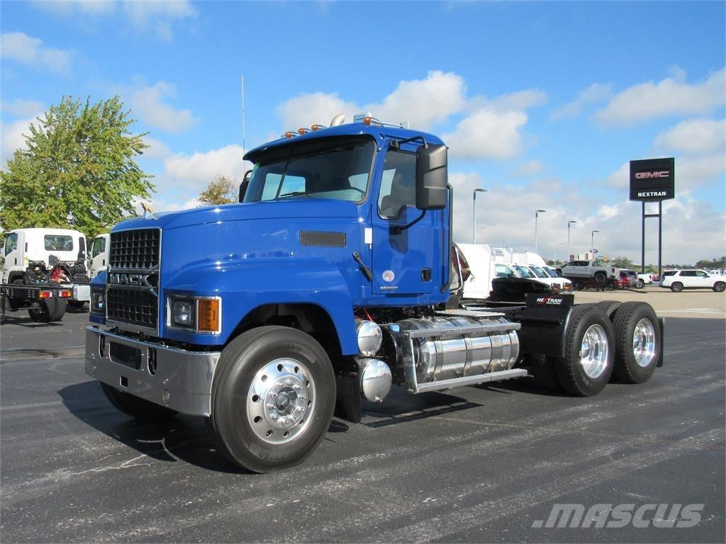 Mack PI64T 中古トラクターヘッド | トレーラーヘッド