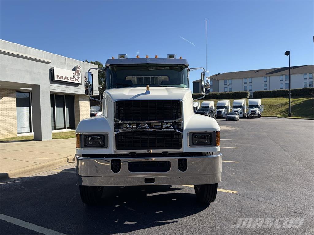 Mack PI64T 中古トラクターヘッド | トレーラーヘッド