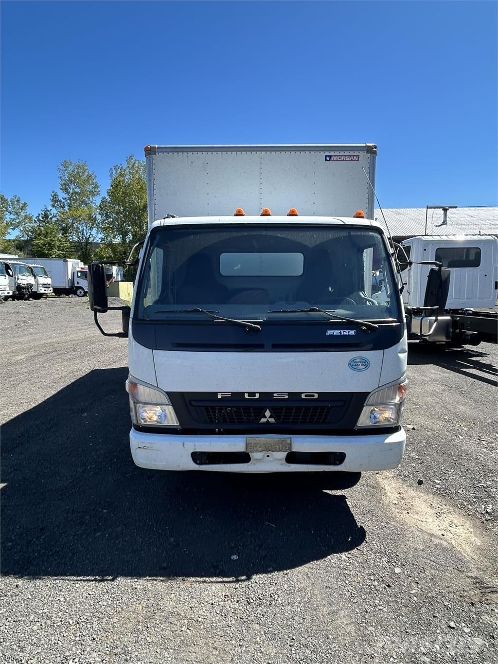 Mitsubishi FUSO FE140 ボックスボディー、ウイング、箱車