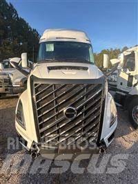 Volvo VNL64T860 中古トラクターヘッド | トレーラーヘッド